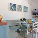 La Terrazza - Splendido Trilocale A 라코나