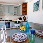 La Terrazza - Splendido Trilocale A 아파트 라코나